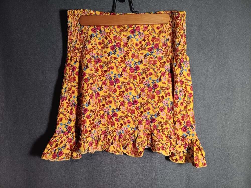 Umgee NWT Medium Yellow Floral Mini Skirt Ruffle Hem Boho Spring Summer